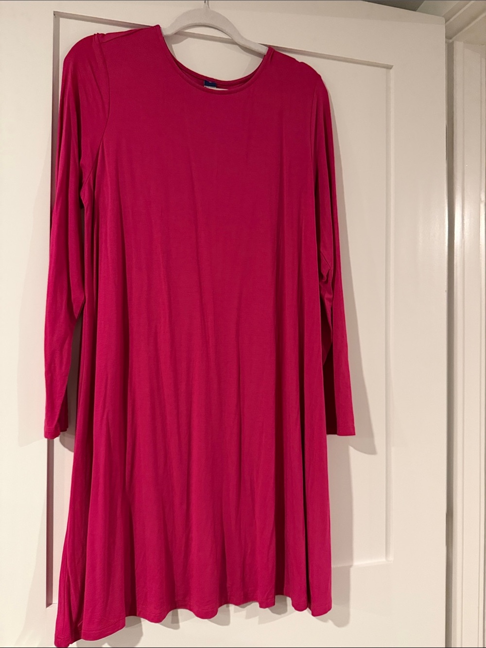 Old Navy Long-Sleeve Swing Dress in Fuchsia Pink